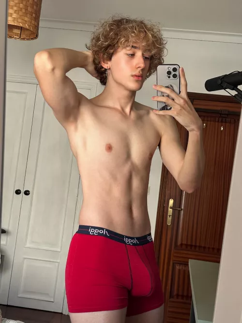 red looks kinda good doesn't it? by Odd_Hedgehog421