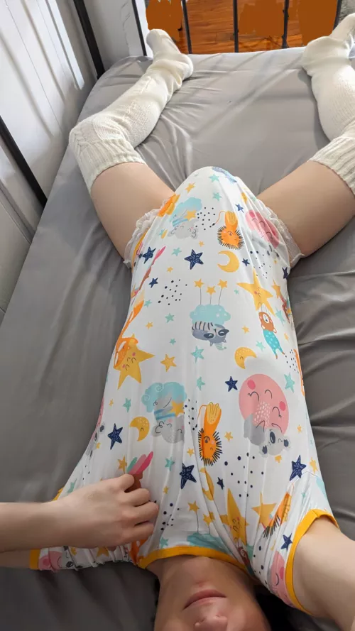 Showing off my new onesie <3 Also, how do people normally meet local abdls? I want to meet other people interested in diapers, but I don't know where to start really. by Juniorseaweed1308
