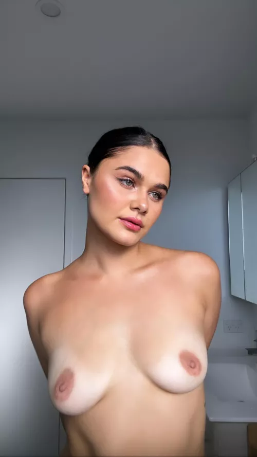 Single with a flat chest, sexy? by Pink_LOvere