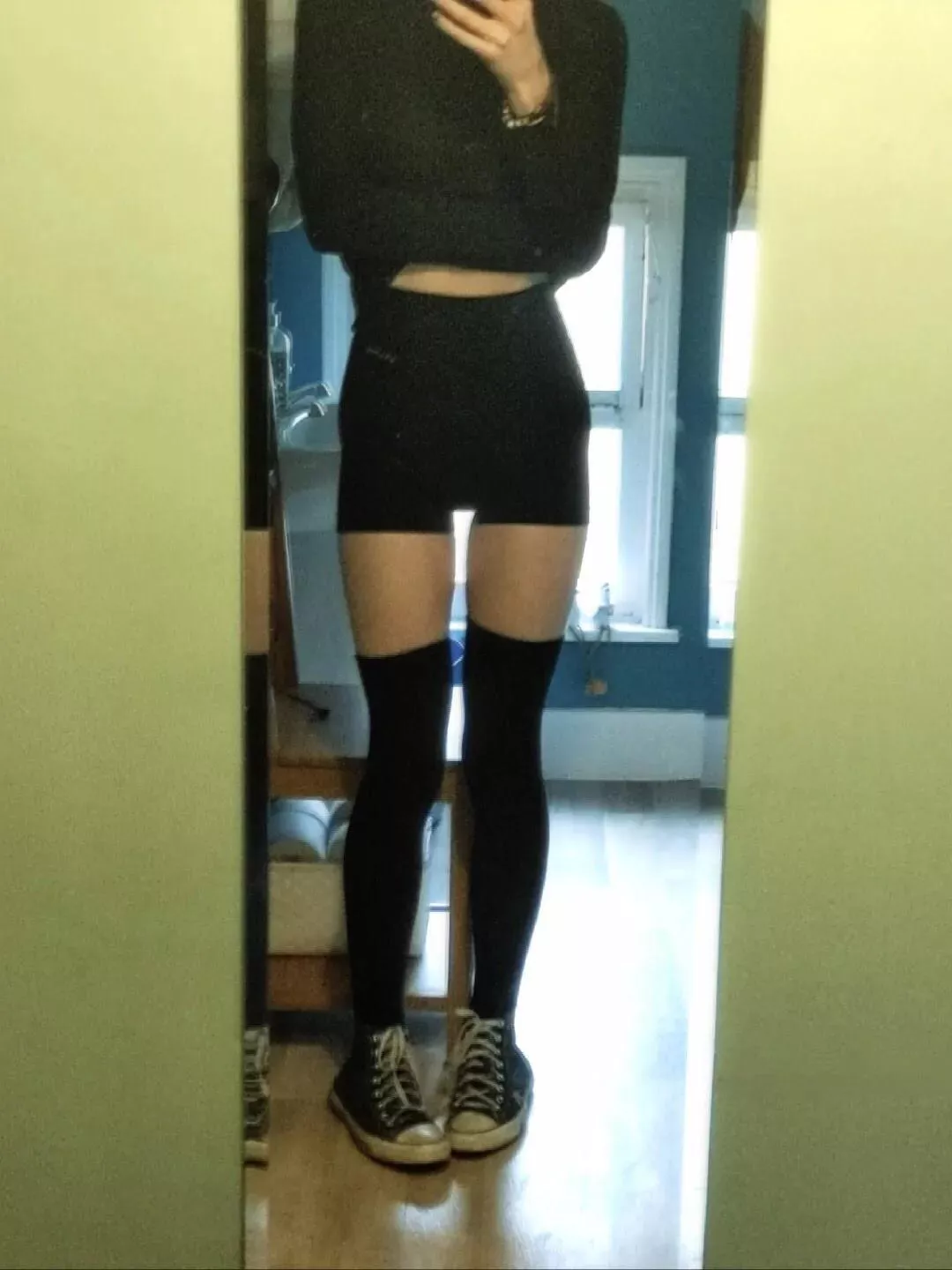 starting to work out 💪💪 posted by Alien_Kat6