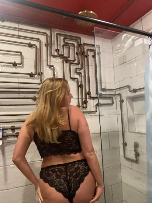 Still virgin in the back by delaniehh