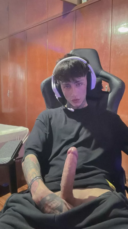 Suck it and let me see your ass up by Scottyqk