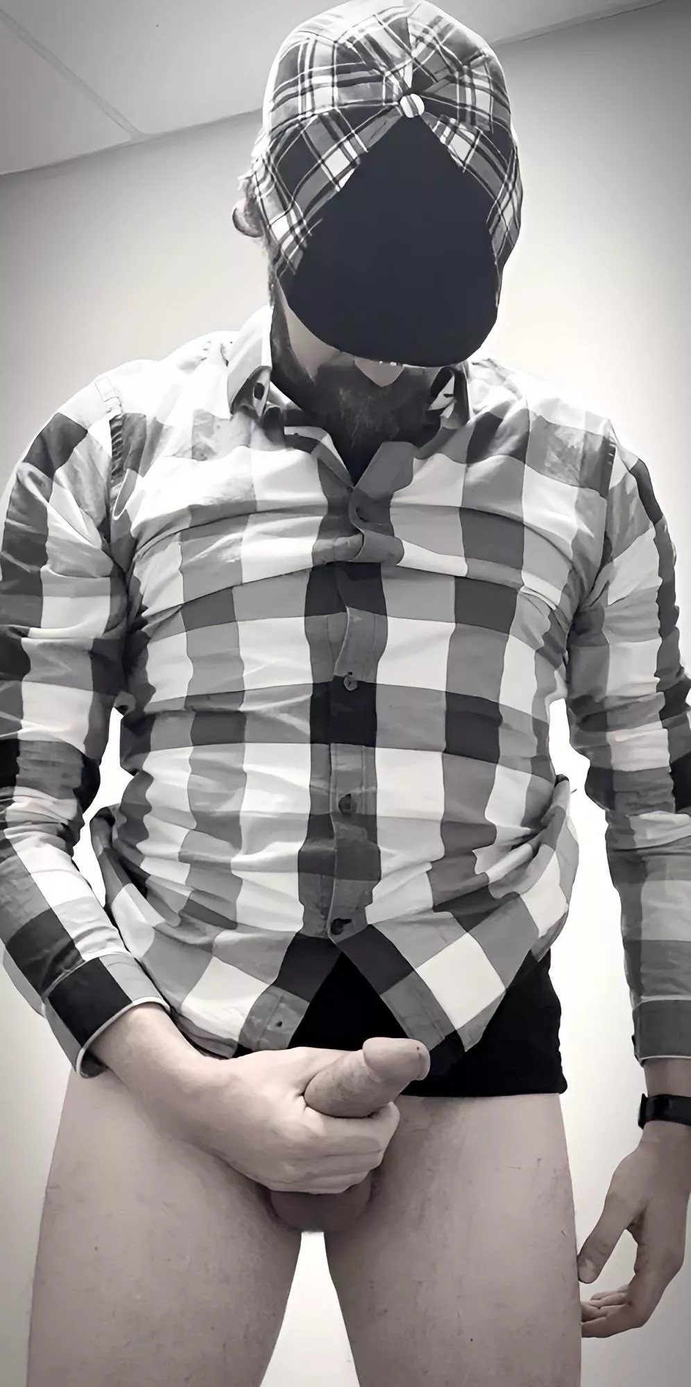 This (44) Daddy felt a little gray with the weather, so here’s a B&W shot for you. posted by BikerBeau