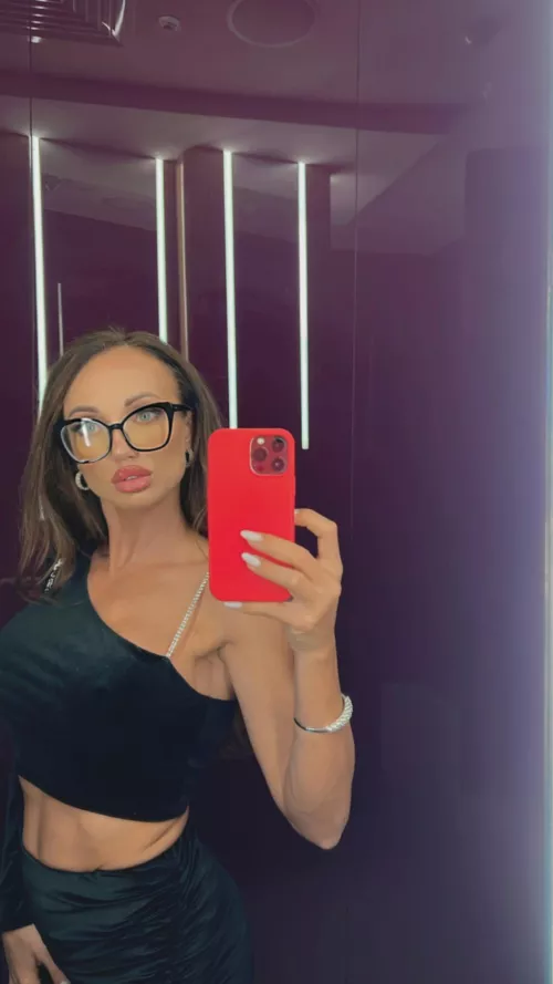 tight and wet is a fun combo to fuck by kitty_twixy