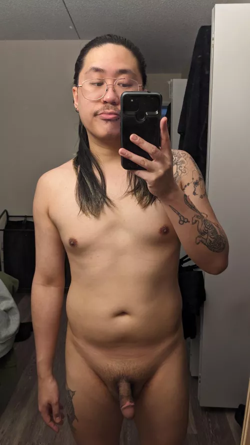 Who's down for chats and trades 😋 by rxxxwr