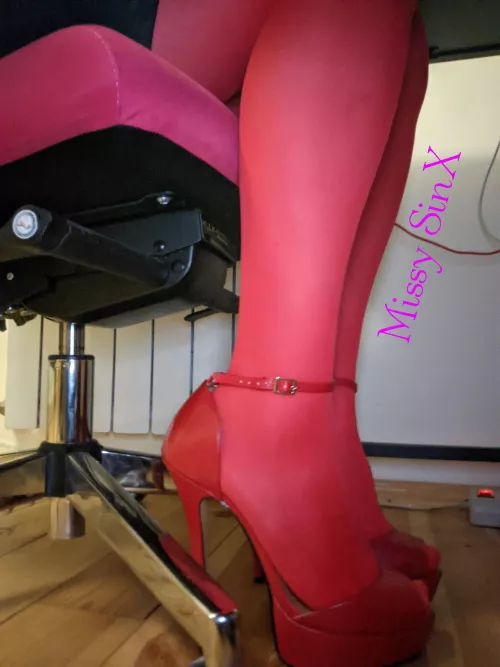 Working from home by Missy_SinX