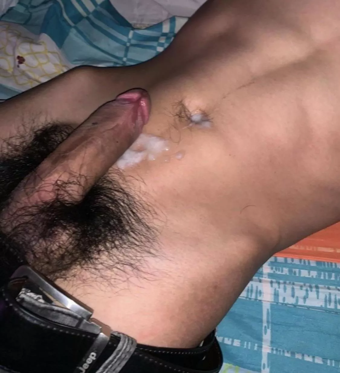 [19] Do you like thin guys?😈🥵🐽 posted by kiriii_ku