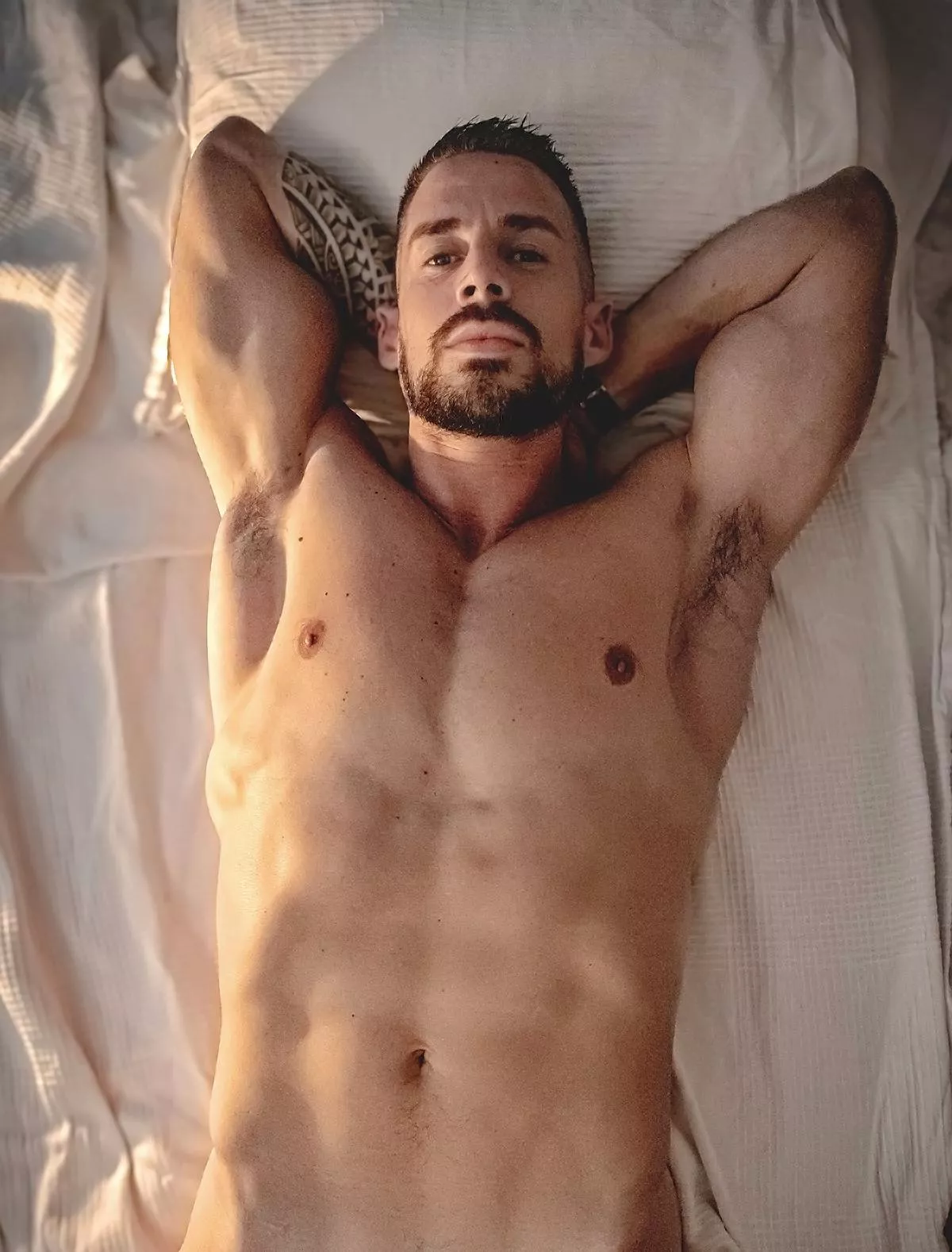 [36] What title would you give this photo? posted by Benjoyoff