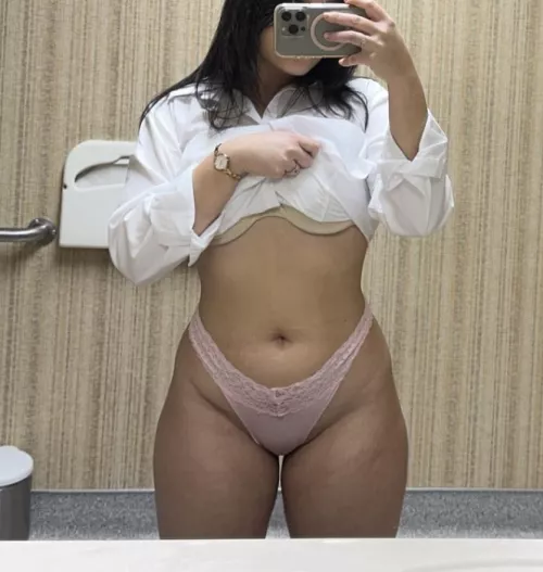 Am I too thick? by Ingridgoeswest69