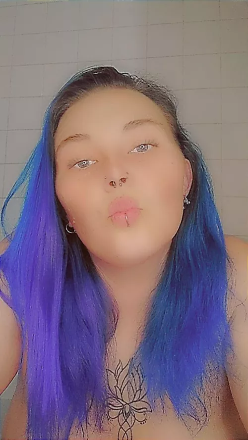 BBW kisses! by Amethystrayne_22