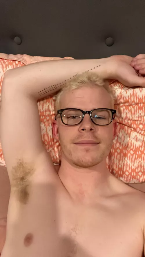 Be honest… am I cute enough to be a gaymer boyfriend?😇😬 by Ok_Purpose7373