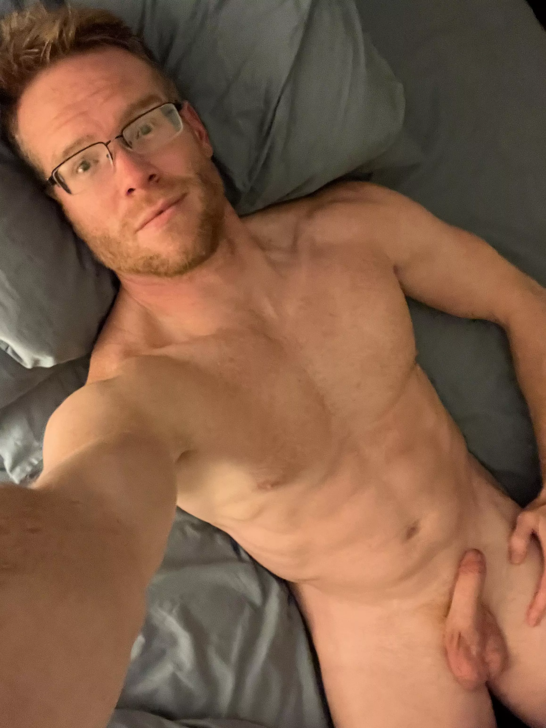 bedtime blues [35] posted by blndgiant29