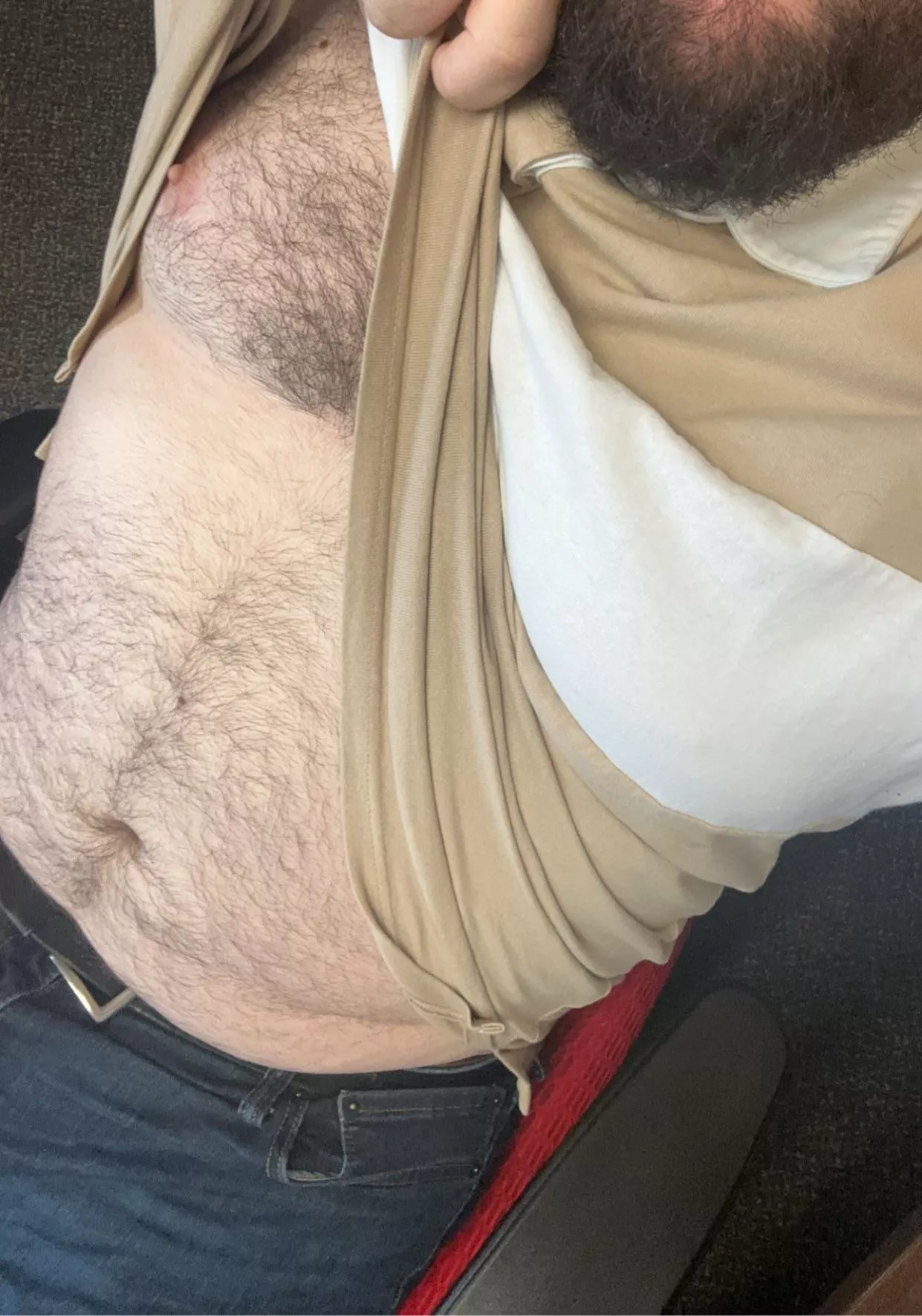 Bored @ work posted by Lalexkbto