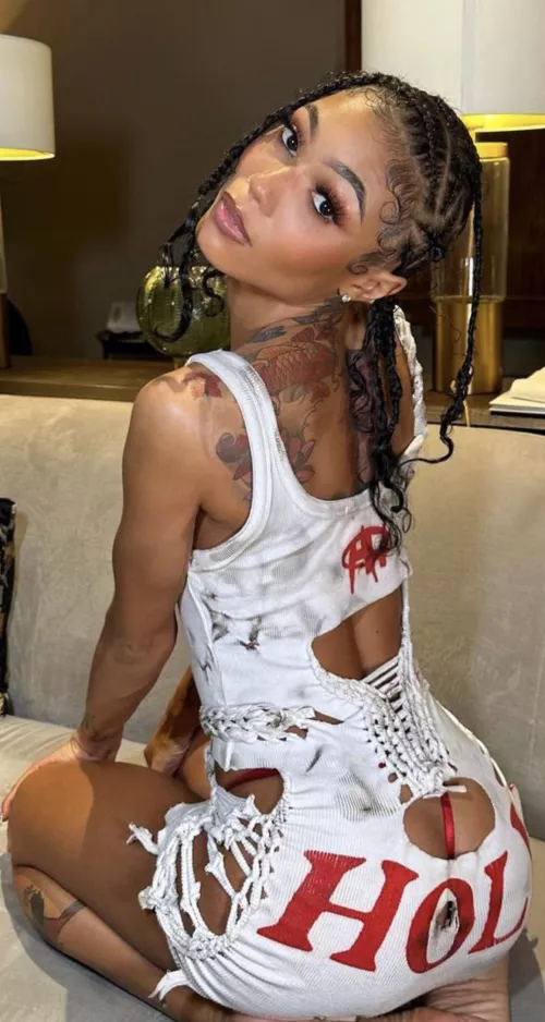 Coi 🔥 by TheOneWhoKnocks_13_