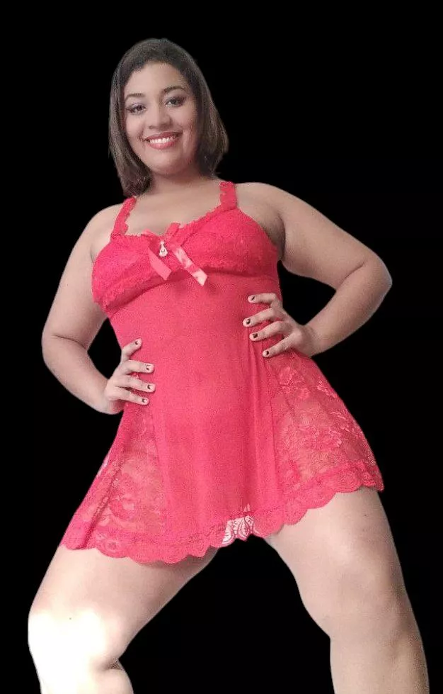 I love red posted by MissLovelyLumps