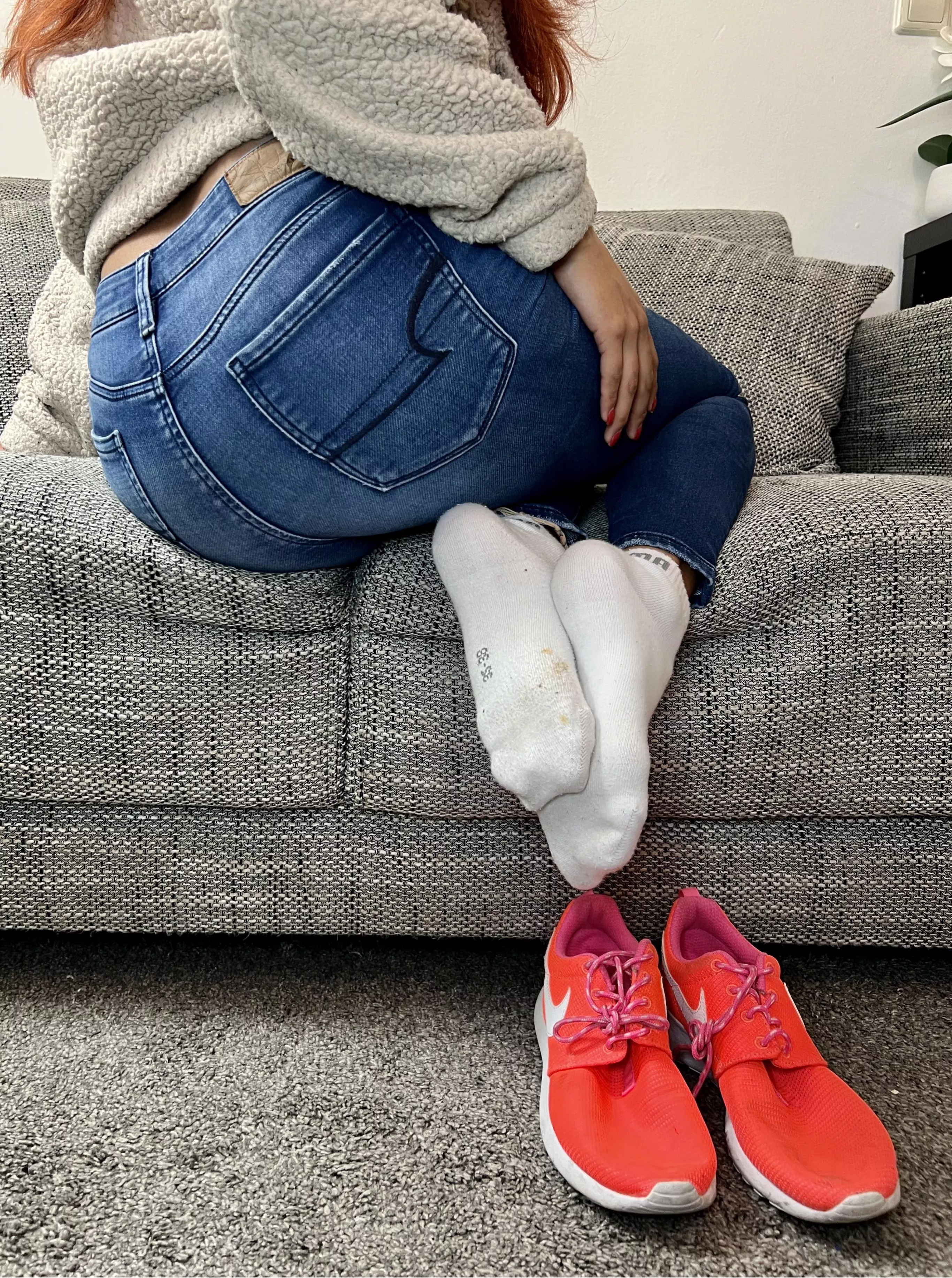 I’m your favourite secret 😈 posted by isa_stillsinning