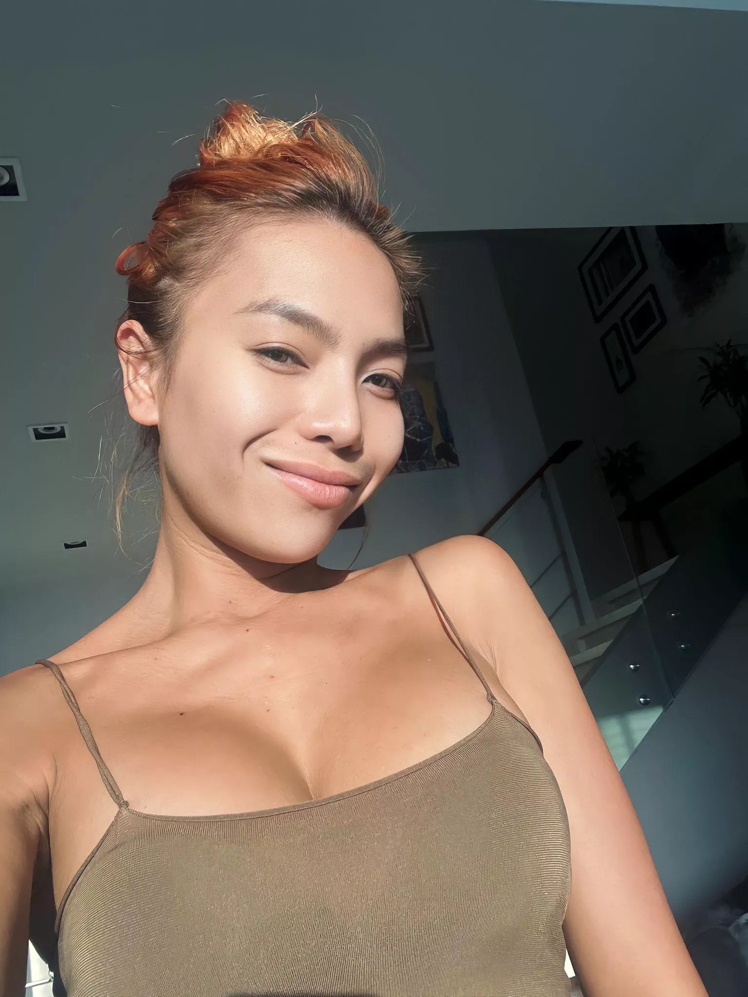 Is this the place where men look to date Asian girls?🤔 posted by essanirvana