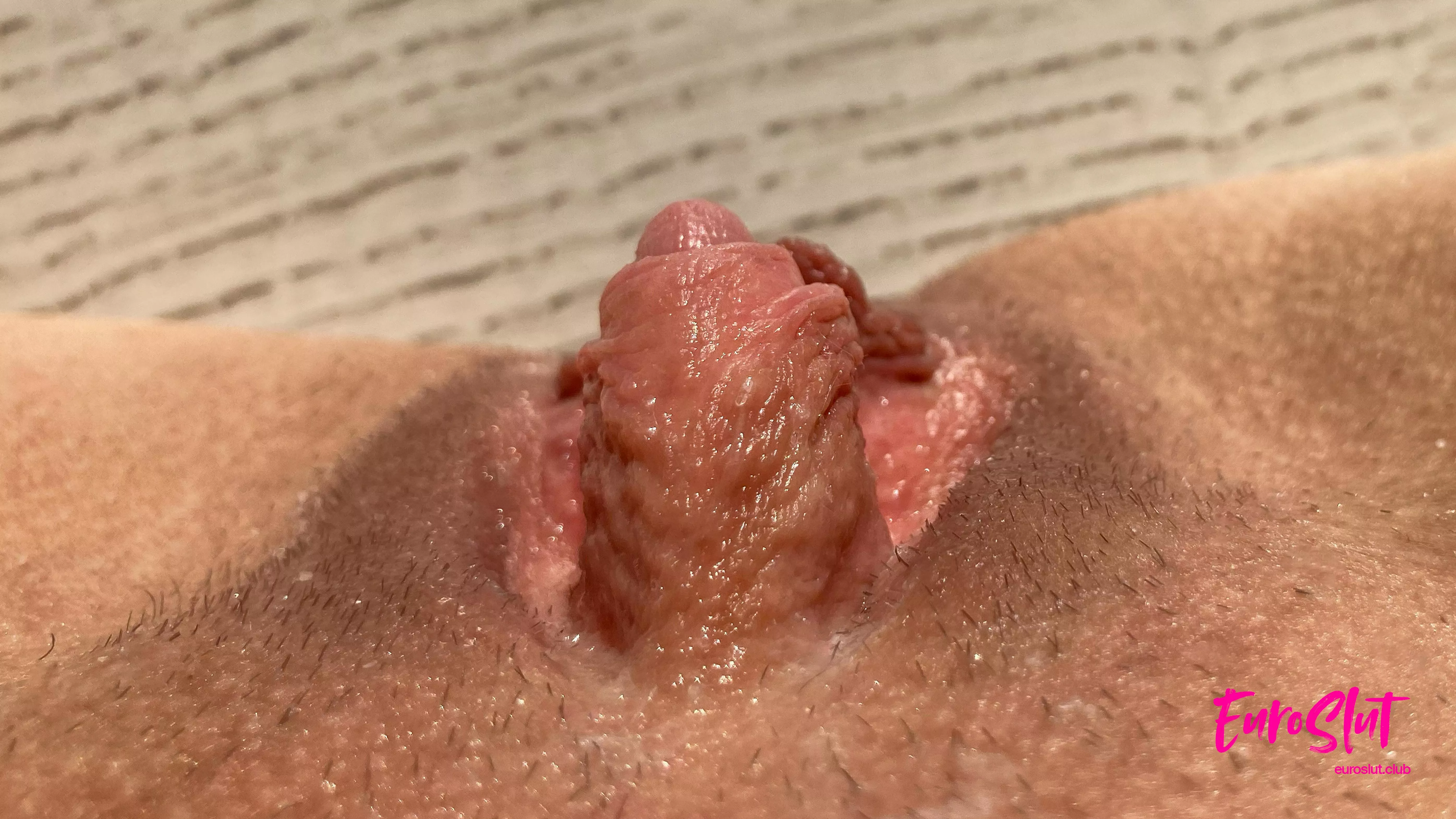 It's getting bigger every day 😩😈 posted by theeuroslut