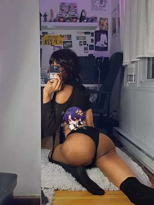 like the view? by swordfemboy