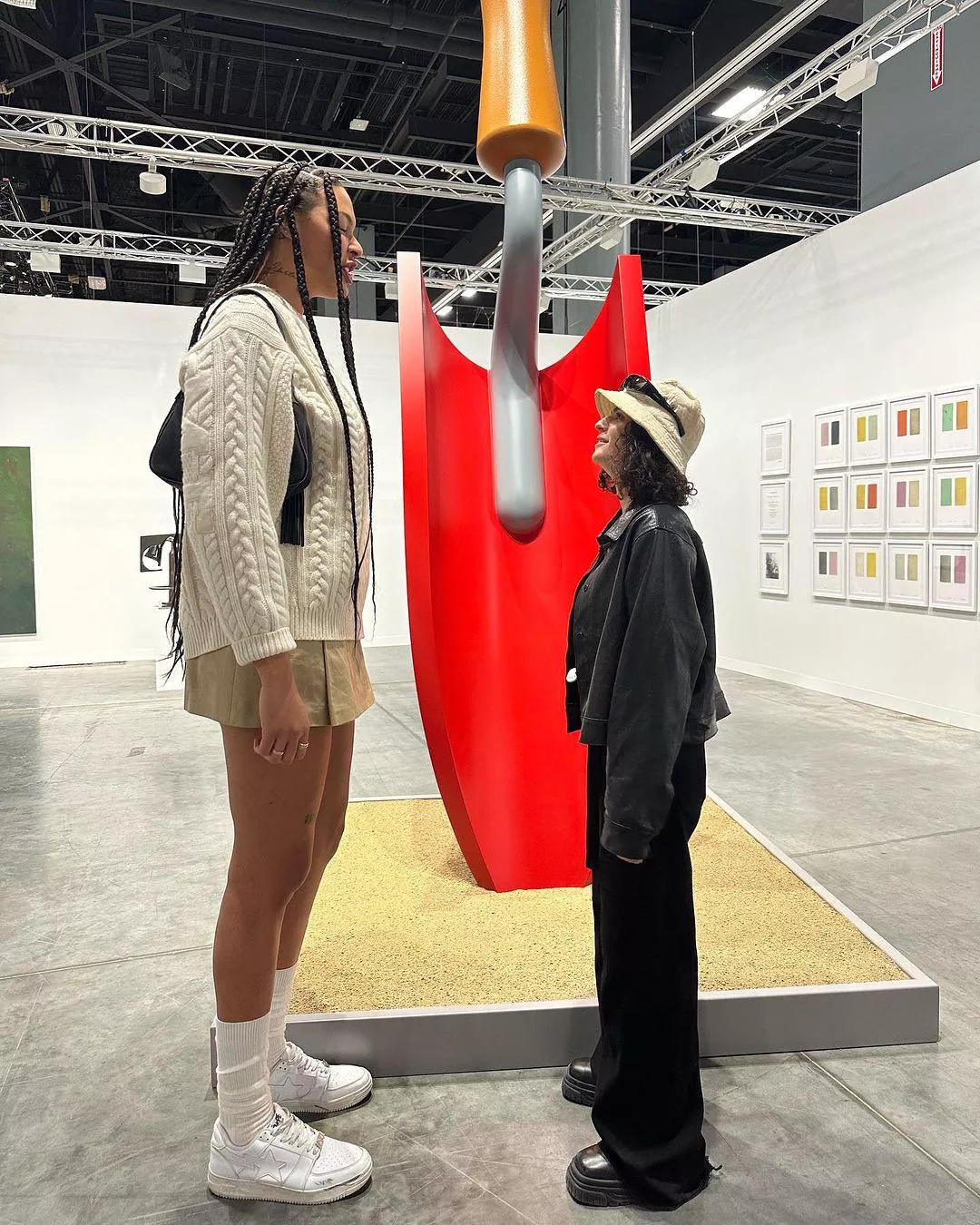 Liz Cambage(203cm) posted by artistGTS