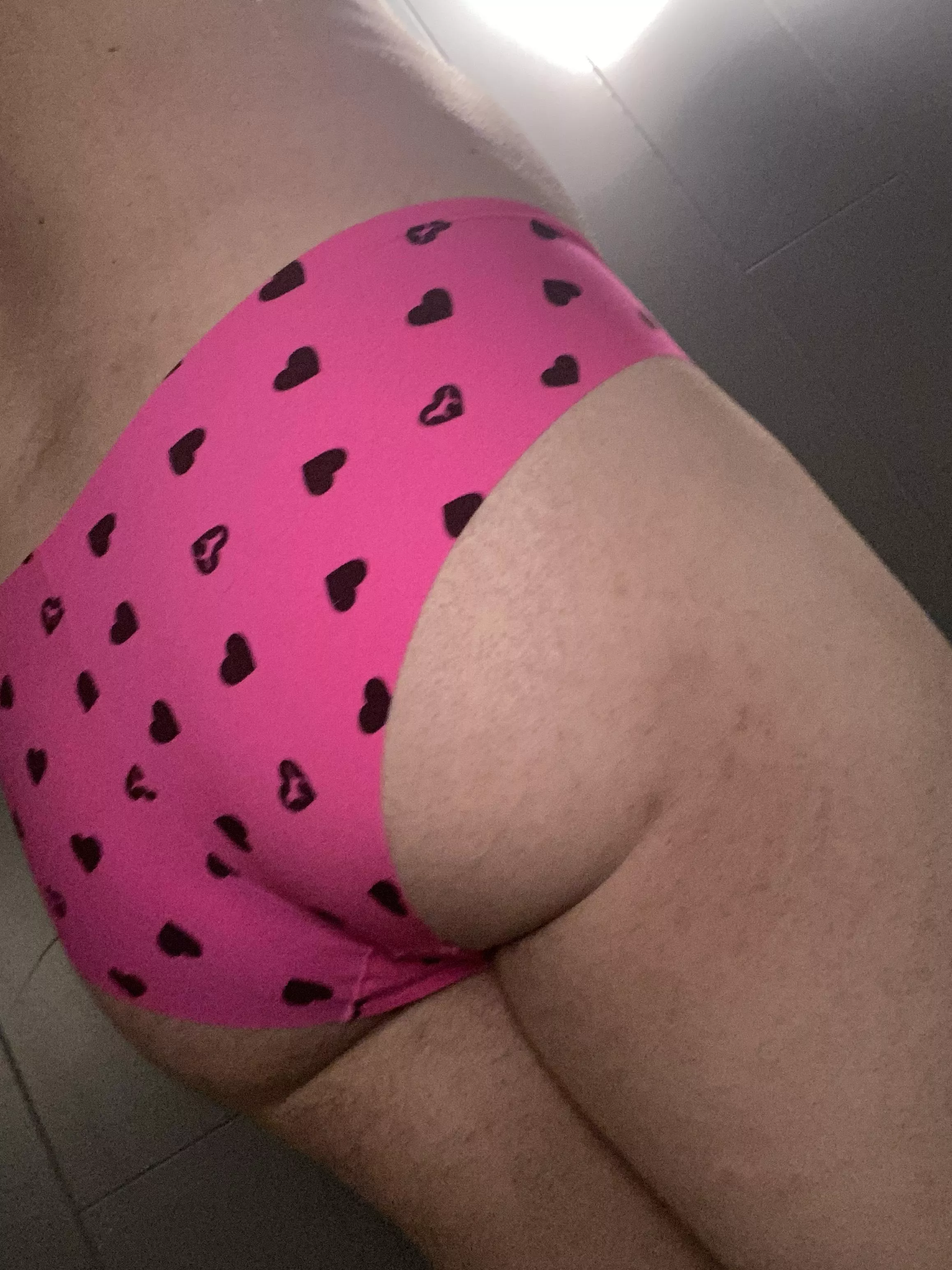 Love how these ones hug! posted by Dani-CD95