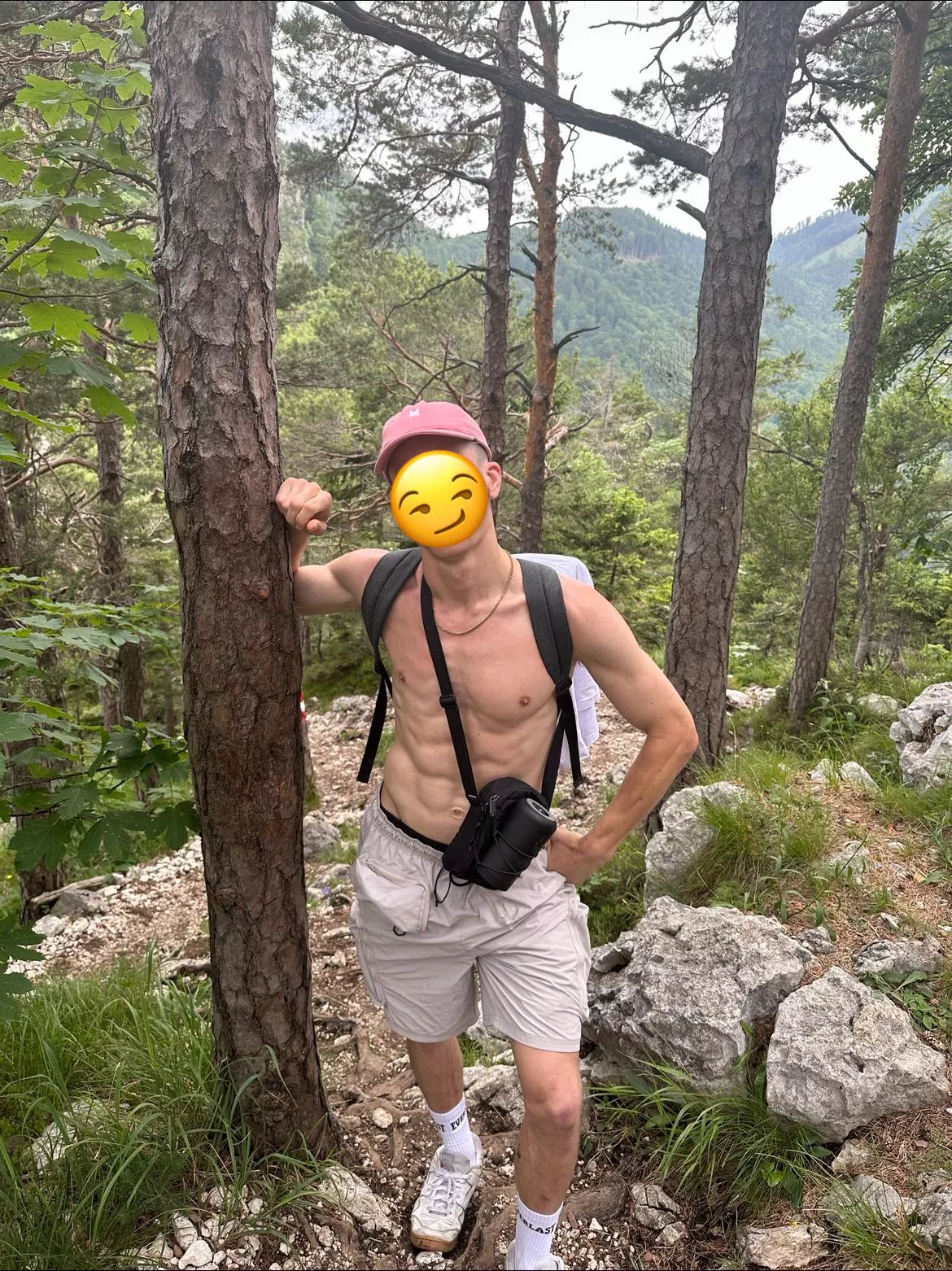 (m4f) leyton - need a hole to fill posted by Dapper_Grass_5131