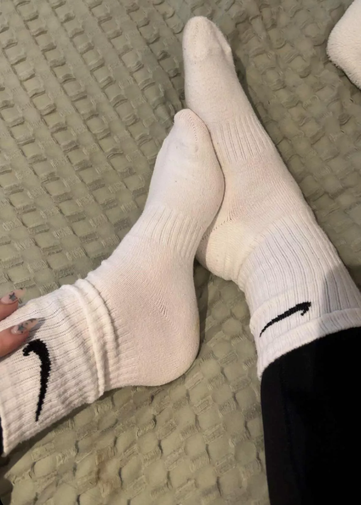 More if interested (F) posted by Morgz_Sneakers