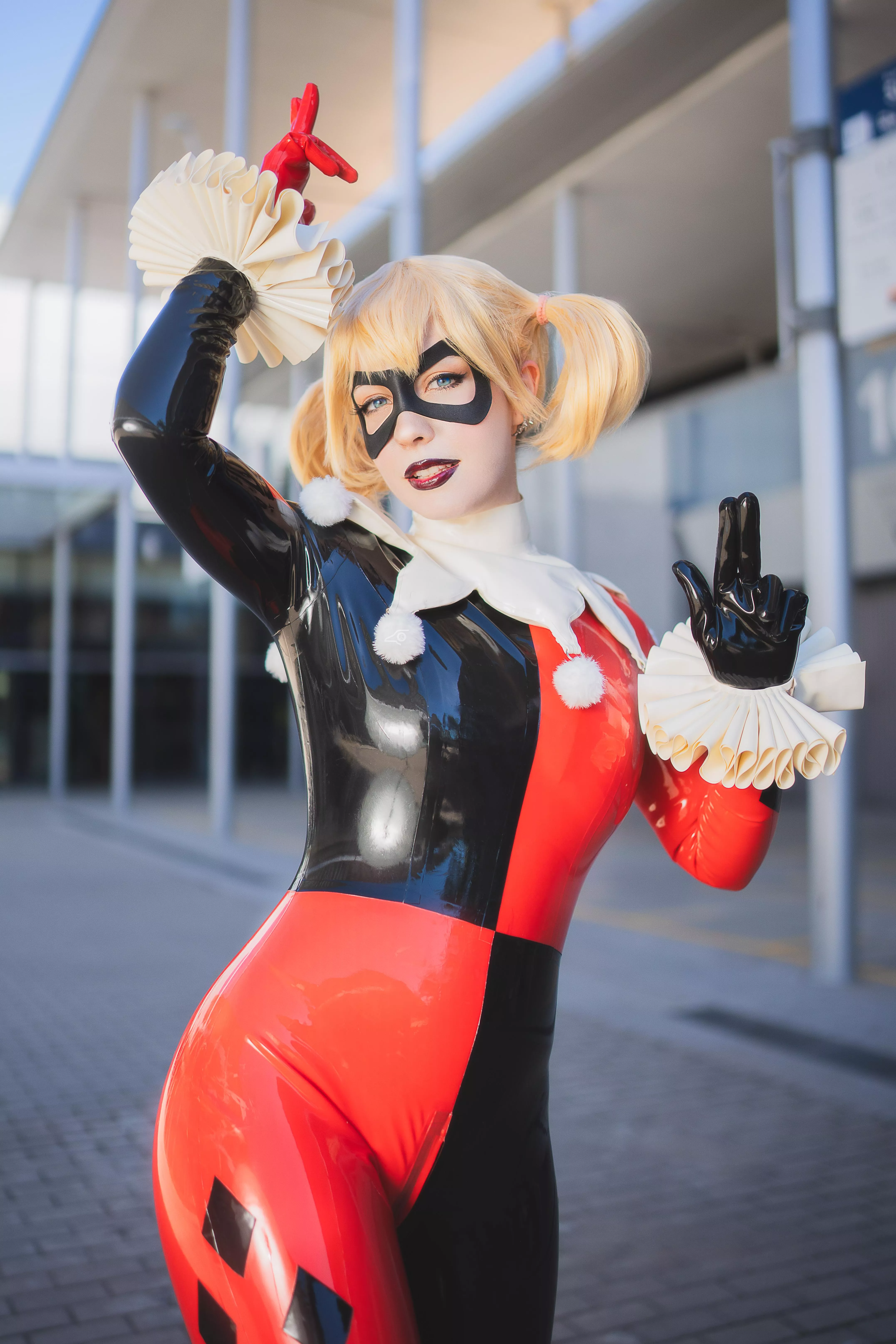 My Harley Quinn latex cosplay posted by sumirecosplay