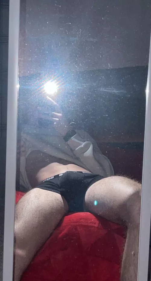 Rate my bulge 👀 by McKibbz