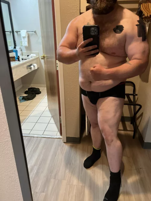 Rub this belly while you suck me dry by thevain41