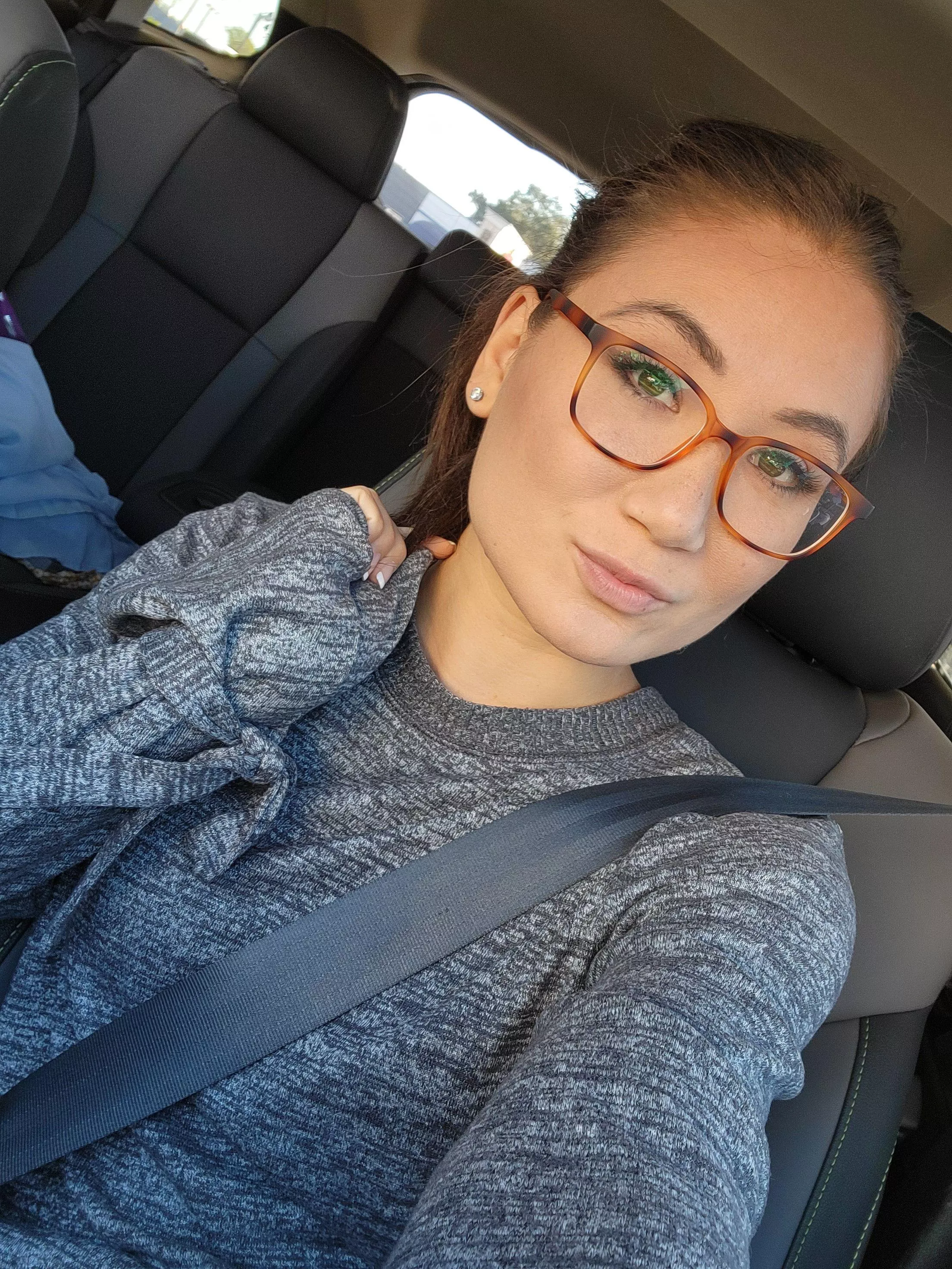 Run errands with me? 😍 posted by nikkidavisxo