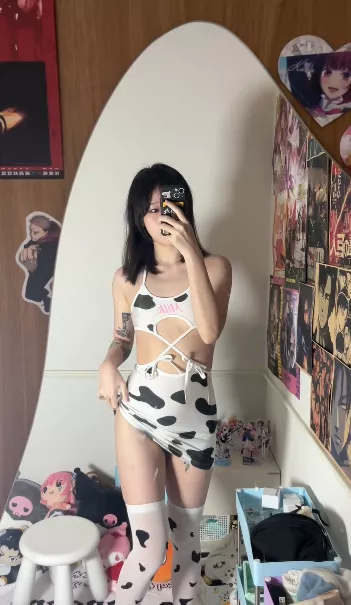 School boys don't have the right to see these kinds of photos. posted by PhotoWorth