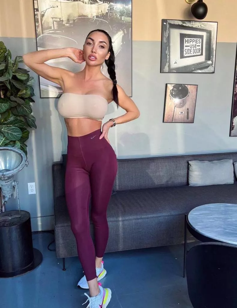 skip school and get naughty with me posted by AdvisedHao964