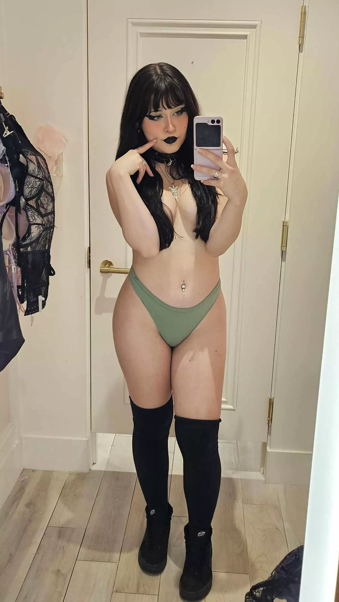 Sorry to interrupt your peaceful night but can someone give me directions to the nearest DILF posted by Lord_of_the_Phil