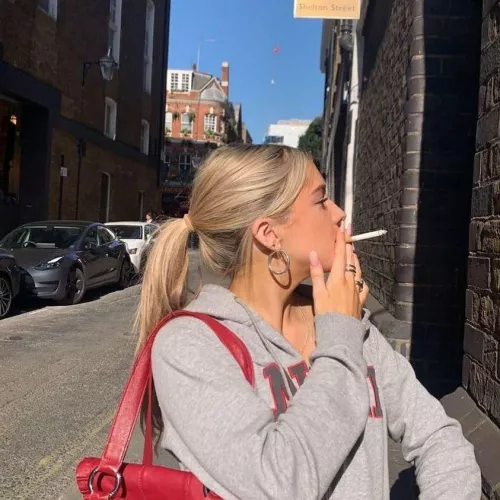 Super blonde by Overall_Medicine9686