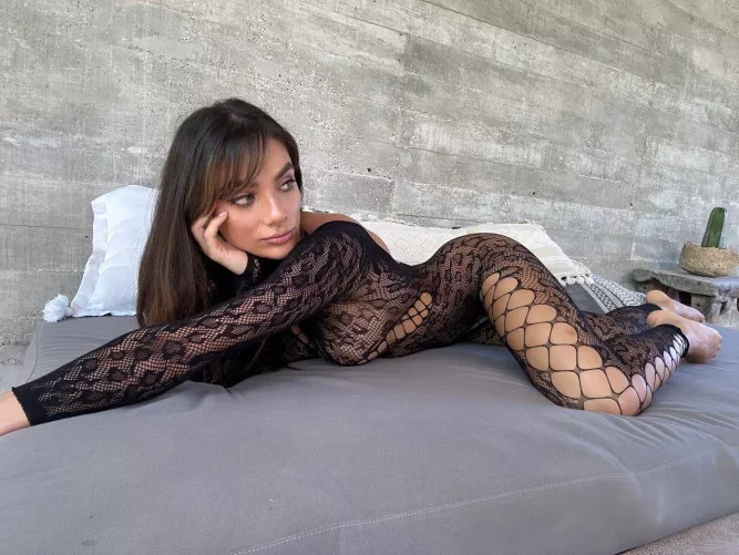 The black fishnets are the greatest. by DesertHazee