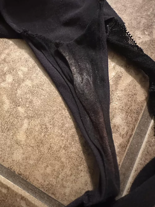 These were soaked when I first pulled them off by XoXoNikkiRoseXoXo