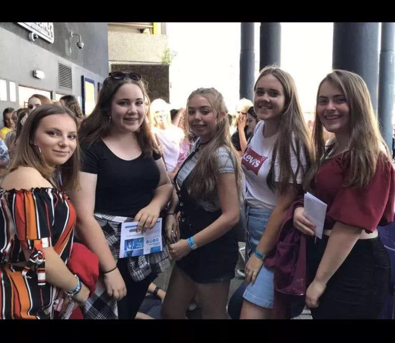 Which 18 Year Old? [5] posted by ThanksOk5511