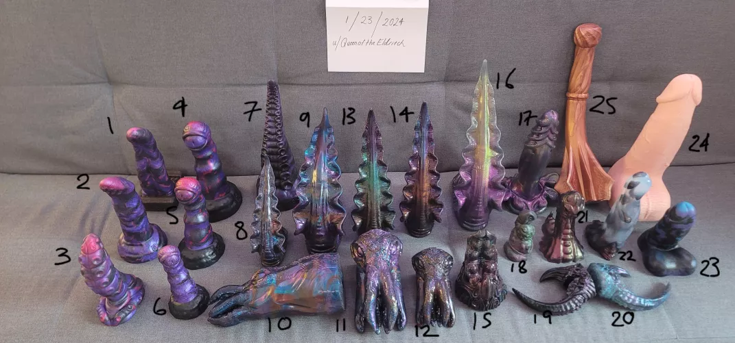 WTS Galaxy/Oil Slick Collection ( 25 TOYS) by QueenOfTheEldritch