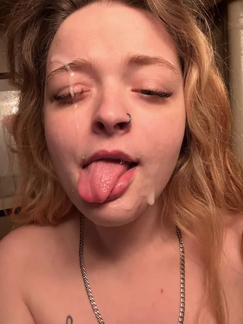 You got some in my eye 🙈 by Babybrat06121