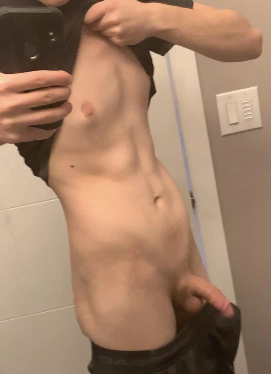 21m, let’s chat posted by Leschyshyn19