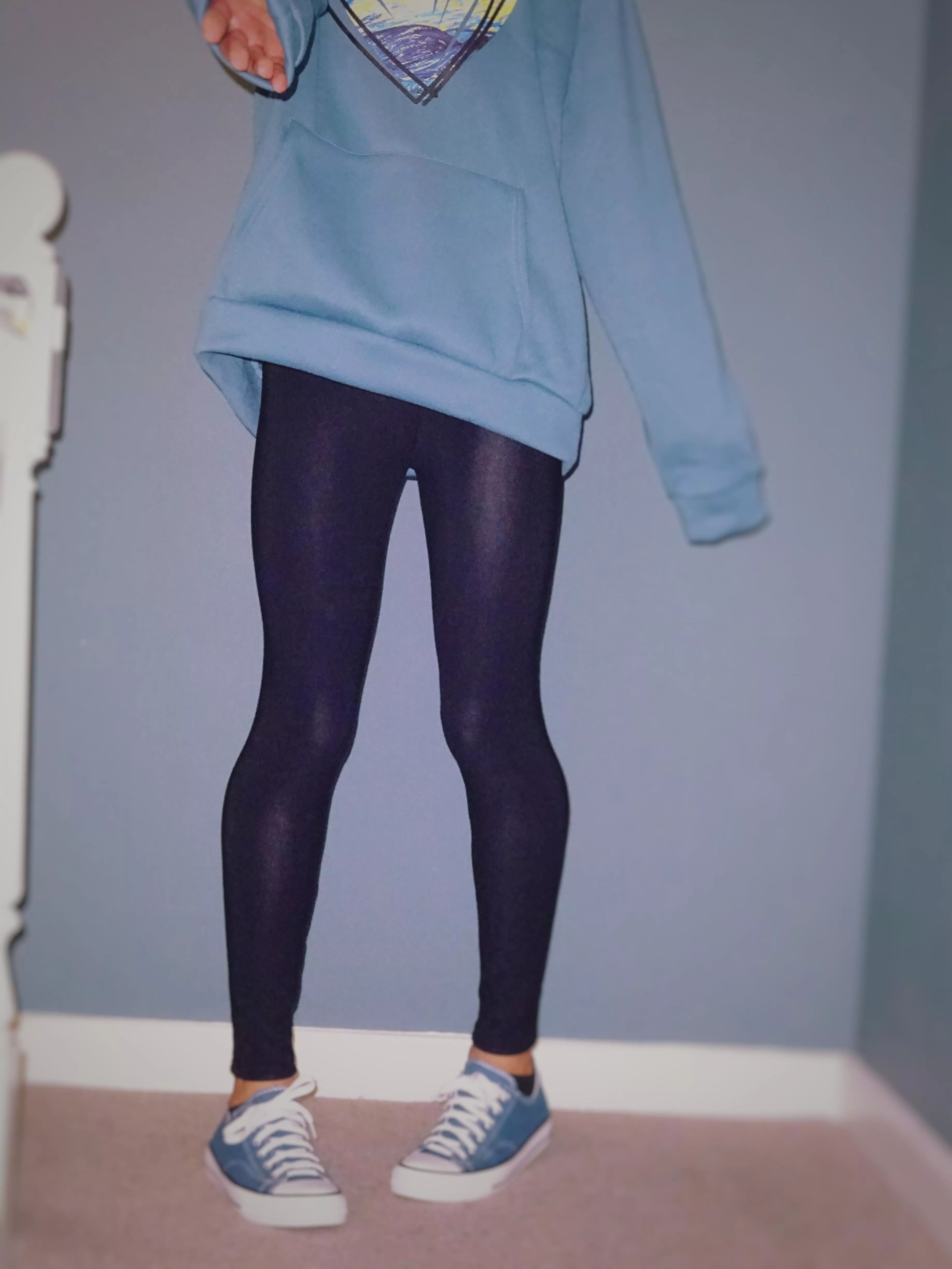 Blue posted by aoifemboy