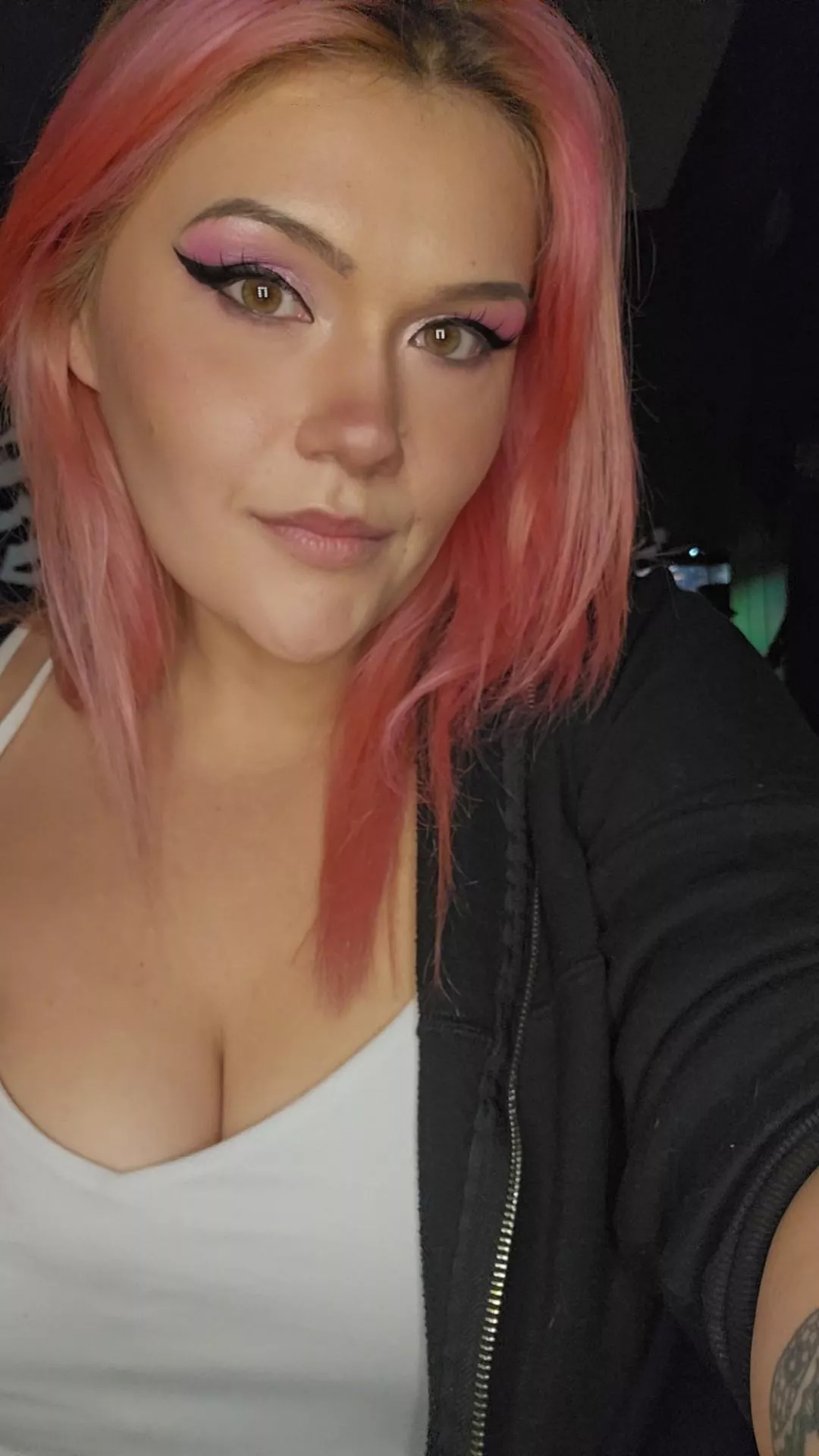 Dyed my hair pink today. What do you think?? posted by noturgirlfrendxo