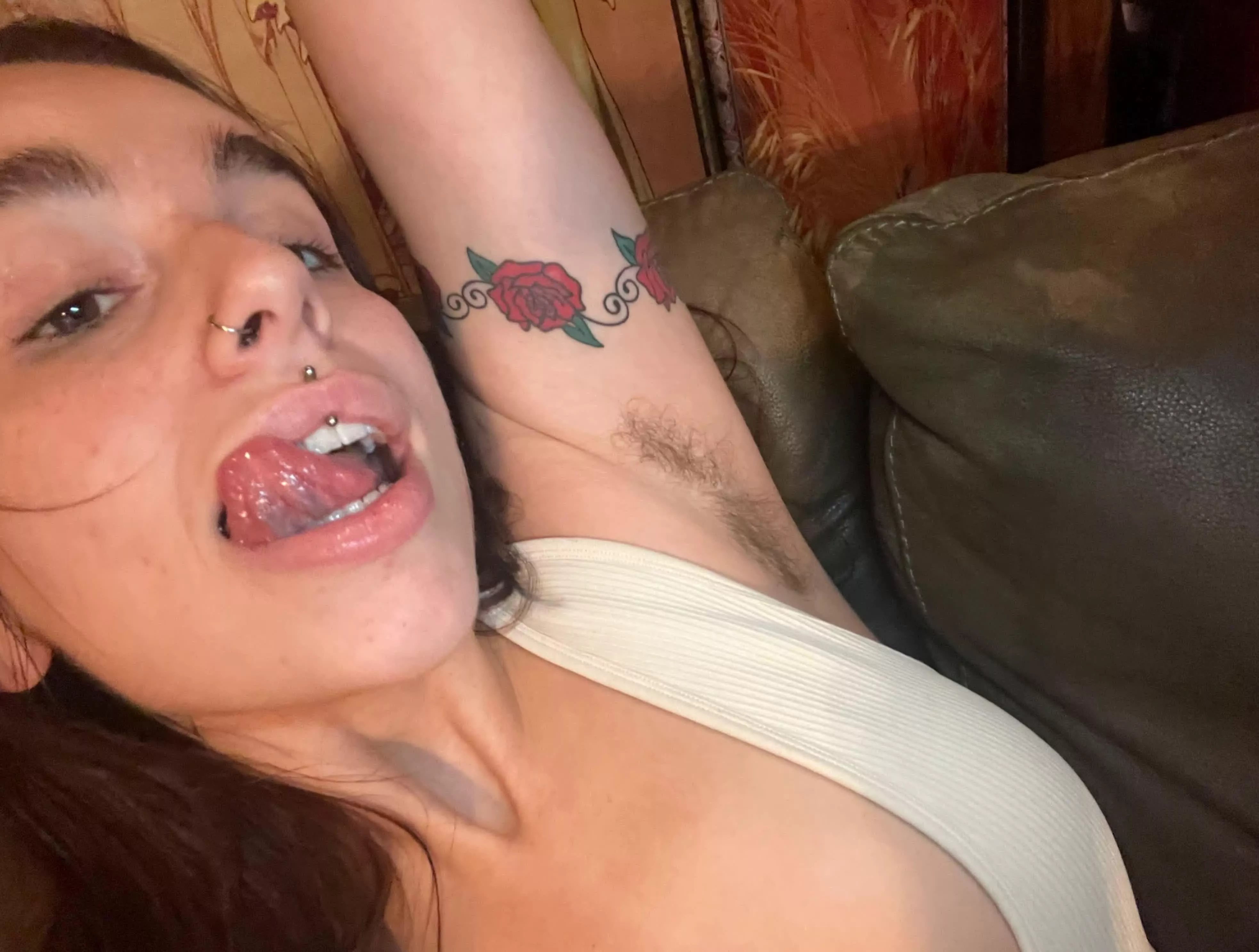 Eat my hairy pits like it’s your last meal posted by kmifghfghfghyt