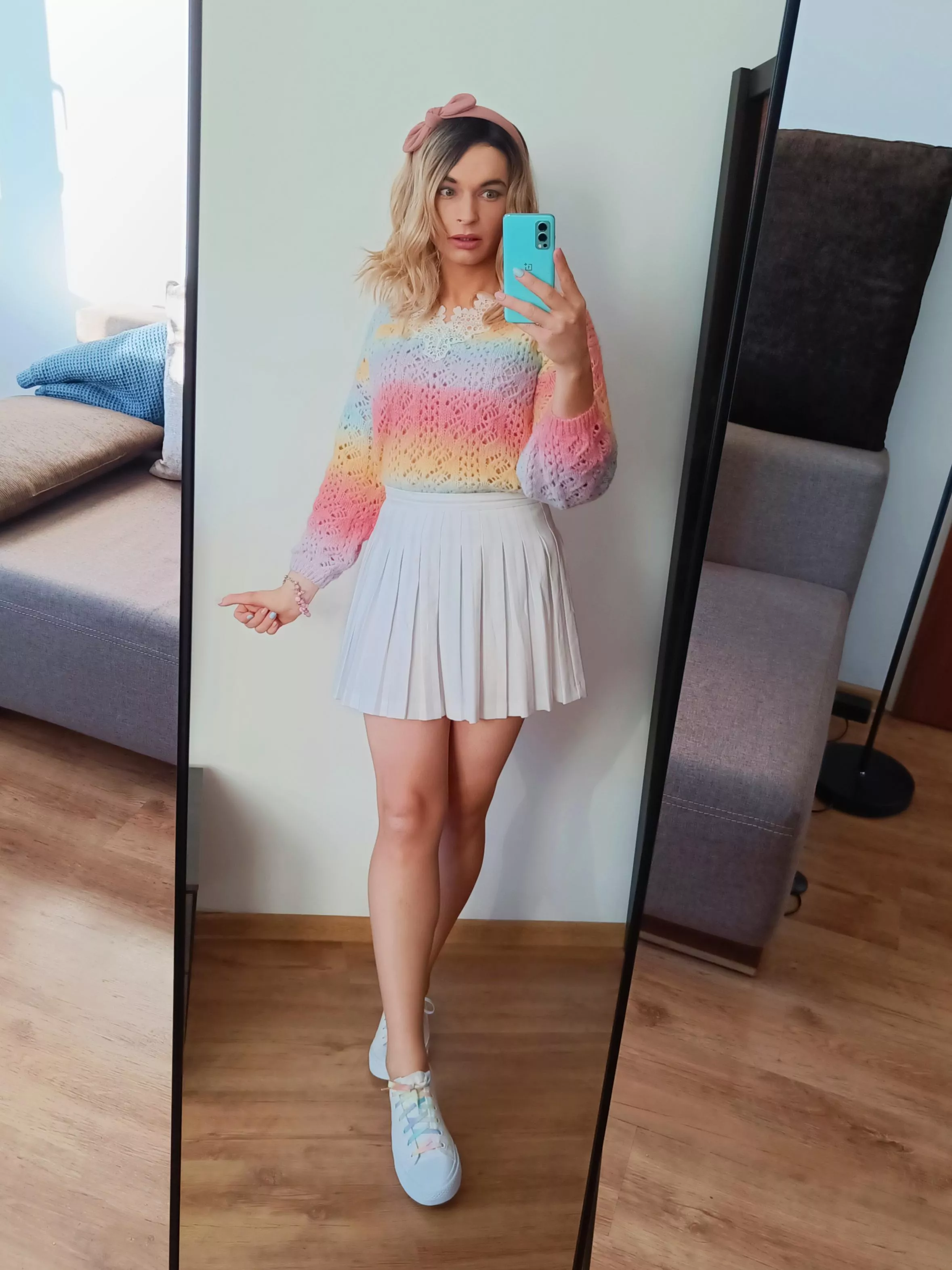 First time posting here, hope you don't mind posted by Alice__CD