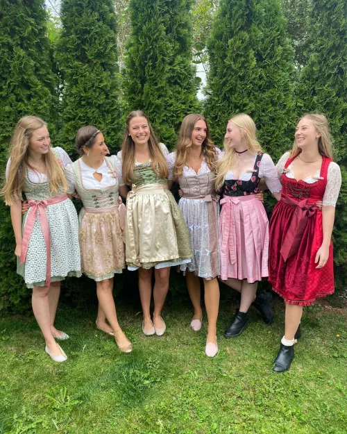 German Girls in Dirndl by phonyBrunt