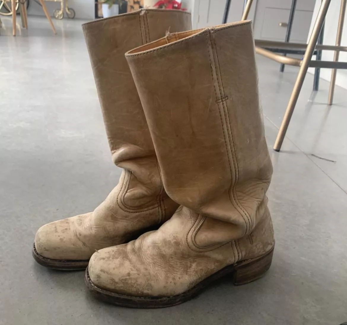 Help with discolouration and stains. TIA posted by Dustyblonde_