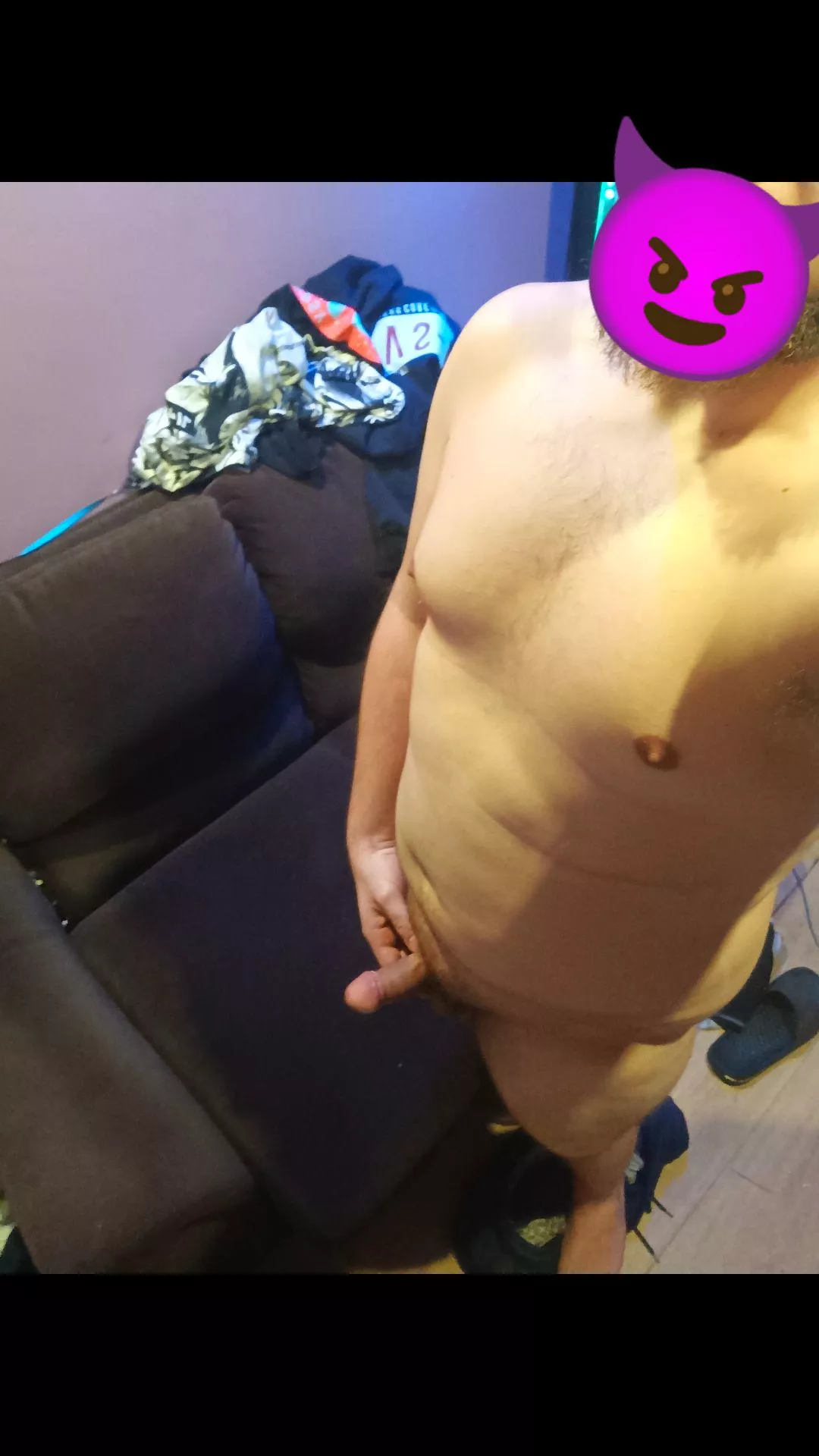 Hi, looking girl to chat. posted by Logical_Expression87