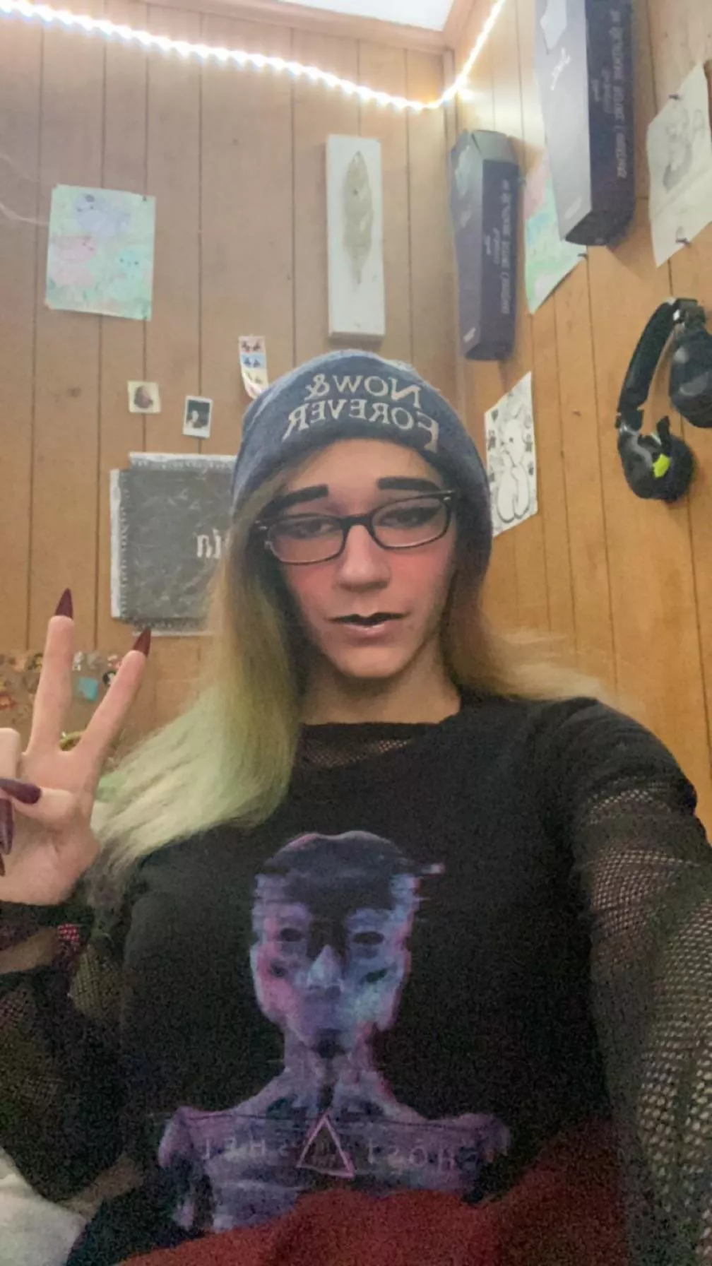 I think I look really cute here posted by emoboy2000