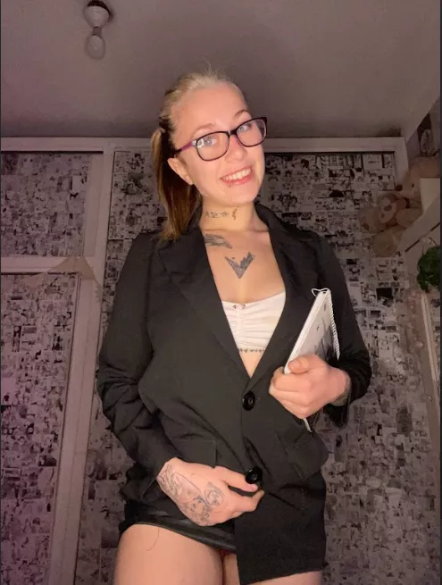 Just got back home from school posted by cooperationapples